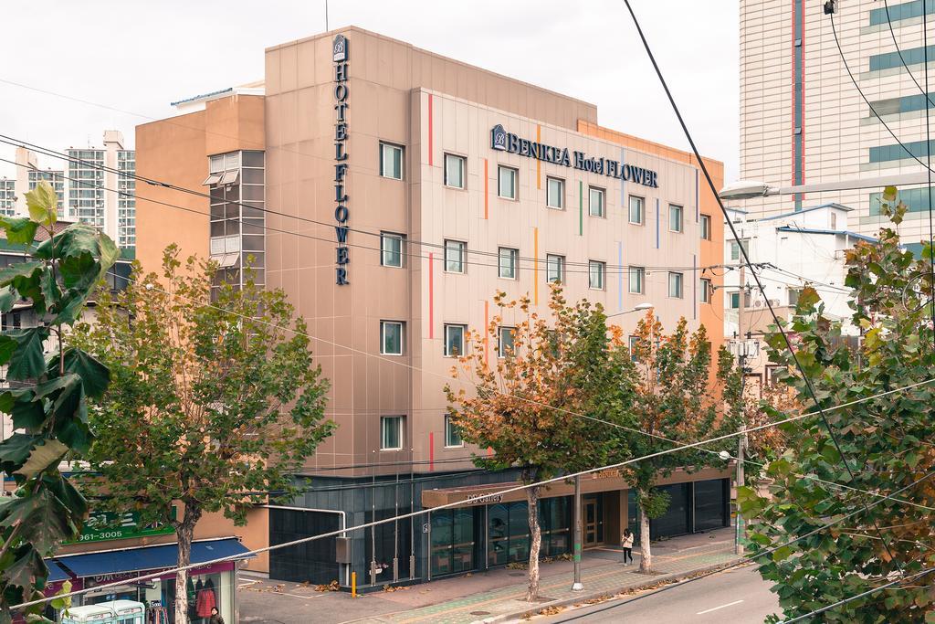 Benikea Hotel Flower Seúl Exterior foto